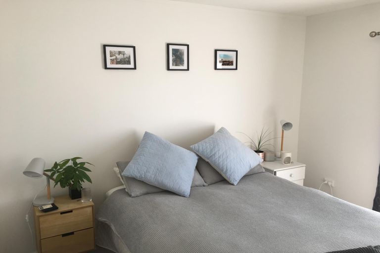 Photo of property in 505 Featherston Street, Roslyn, Palmerston North, 4414