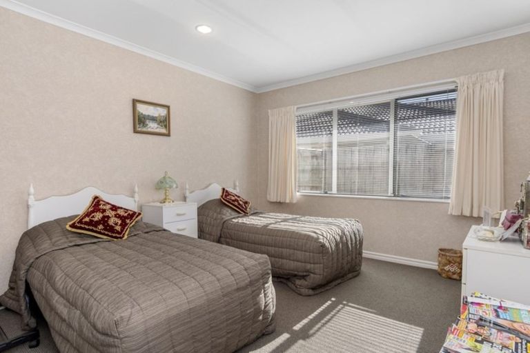 Photo of property in 32 Stableford Drive, Pyes Pa, Tauranga, 3112