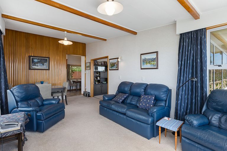 Photo of property in 11 Cornwall Street, Vauxhall, Dunedin, 9013