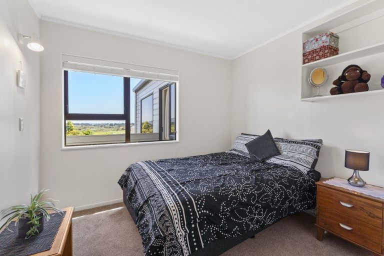Photo of property in 134 Winara Avenue, Waikanae, 5036