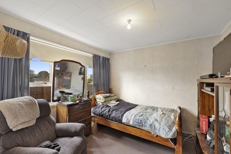 Photo of property in 44 Clifton Drive, Waitara, 4320