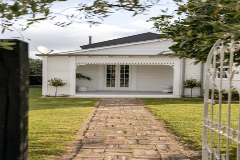 Photo of property in 3 Kaimanawa Street, Mount Maunganui, 3116