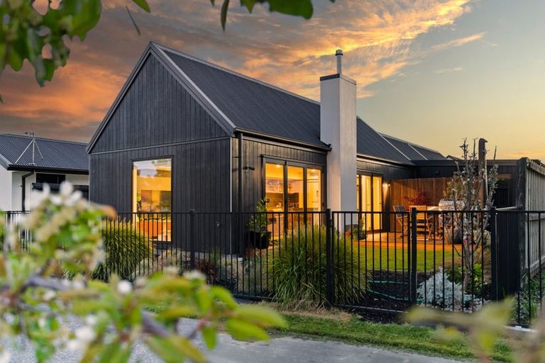 Photo of property in 9 Seelster Lane, Halswell, Christchurch, 8025