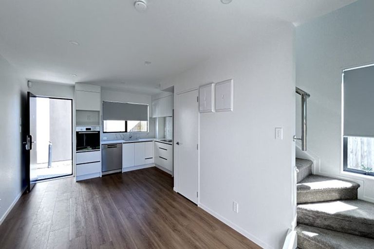 Photo of property in 9/239 Porchester Road, Takanini, 2112