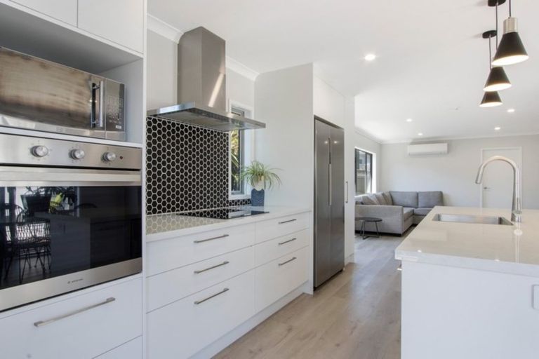 Photo of property in 11a Hillview Road, Waihi Beach, 3611