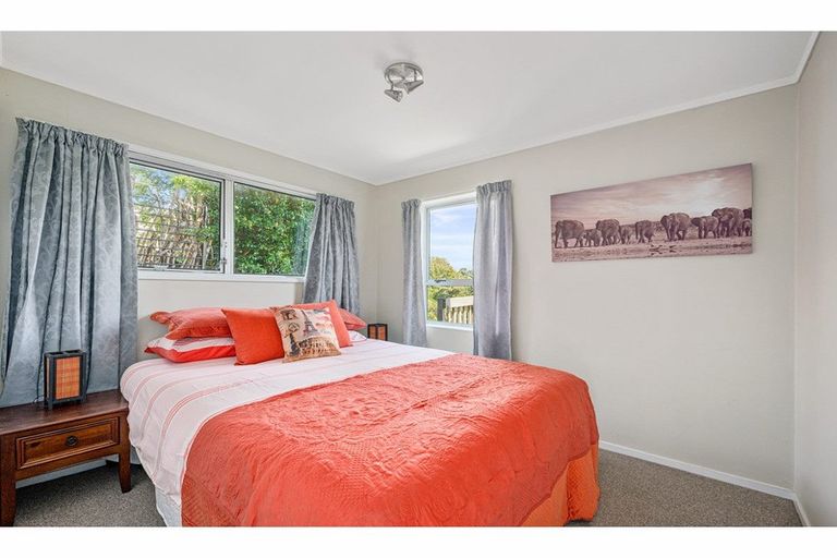 Photo of property in 132 Deep Creek Road, Torbay, Auckland, 0630
