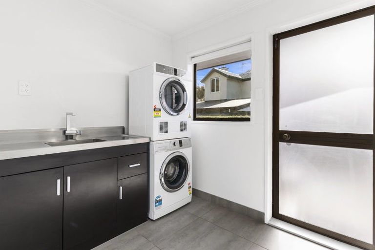 Photo of property in 9 Norman Terrace, Wanaka, 9305