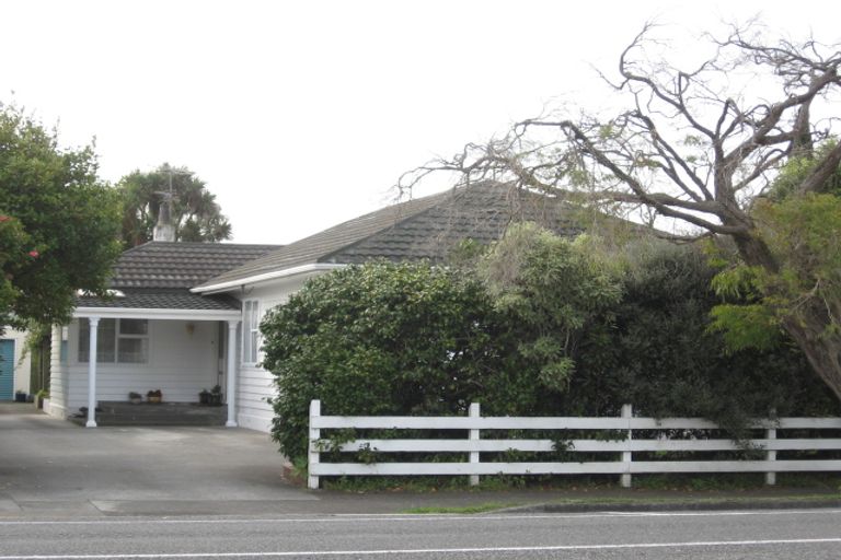 Photo of property in 209 Waterloo Road, Hutt Central, Lower Hutt, 5011