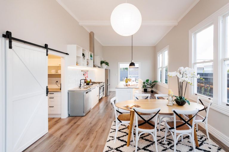 Photo of property in 10 Stewart Street, Marton, 4710