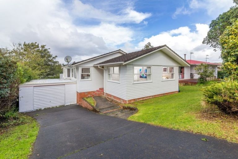 Photo of property in 27 Compton Street, Hillcrest, Auckland, 0627