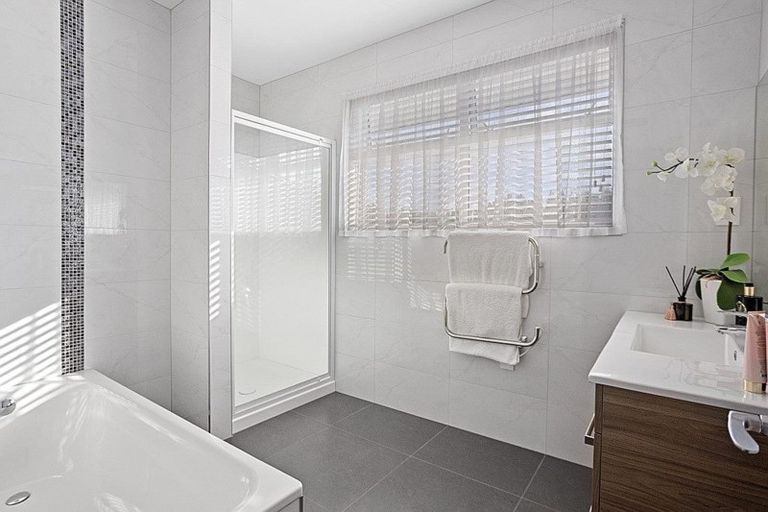 Photo of property in 14 Orokawa Heights Road, Waihi, 3681