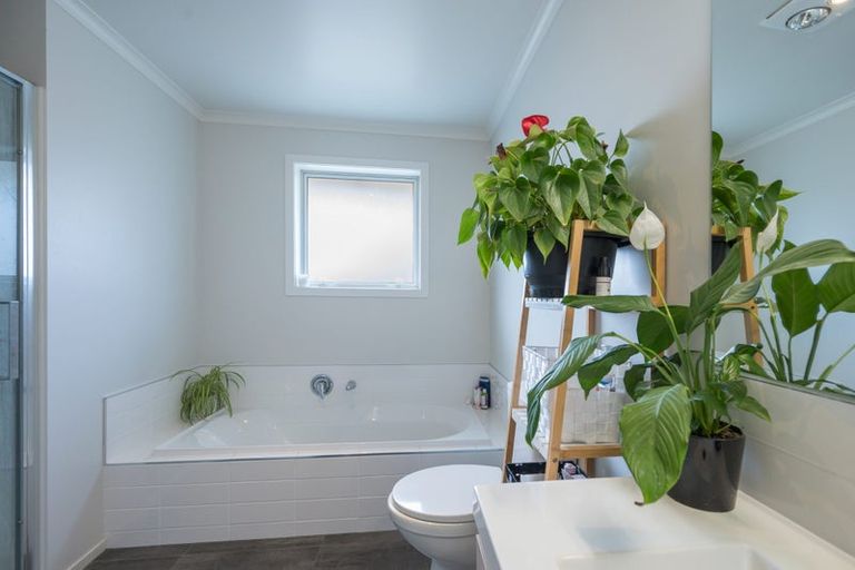 Photo of property in 11 Barham Place, Stoke, Nelson, 7011