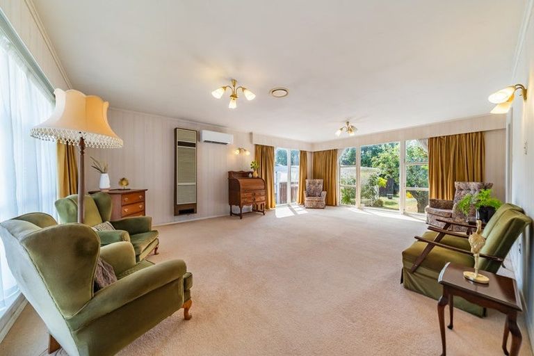 Photo of property in 52 Shakespeare Avenue, Trentham, Upper Hutt, 5018