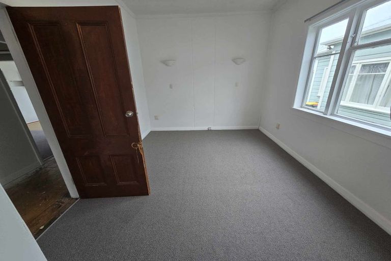 Photo of property in 20 Rhodes Street, Newtown, Wellington, 6021