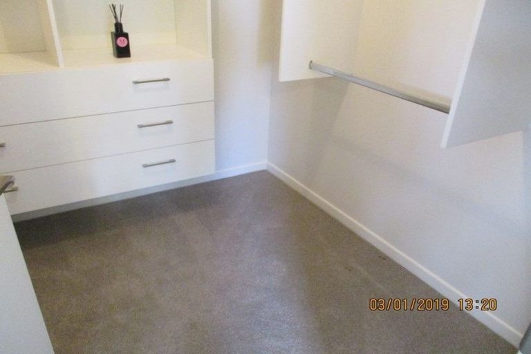 Photo of property in 1 Tarn Close, Pyes Pa, Tauranga, 3112