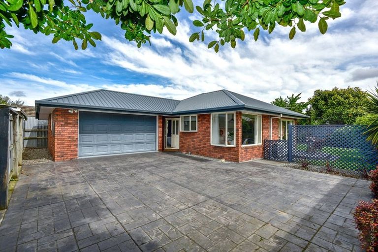 Photo of property in 44a Moreland Avenue, Papanui, Christchurch, 8053