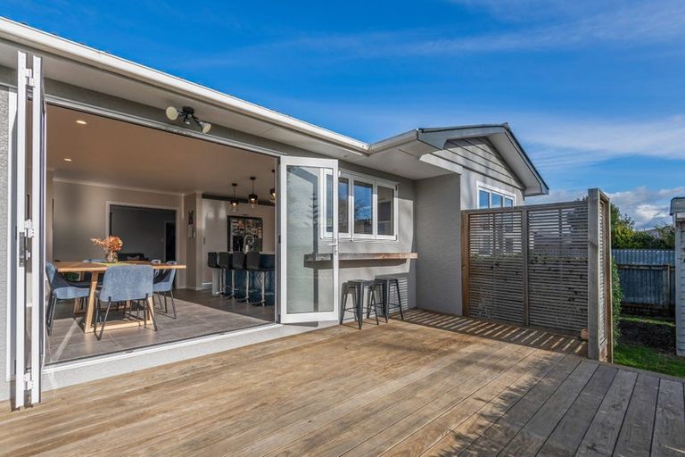 Photo of property in 5 Ilford Place, Awapuni, Palmerston North, 4412