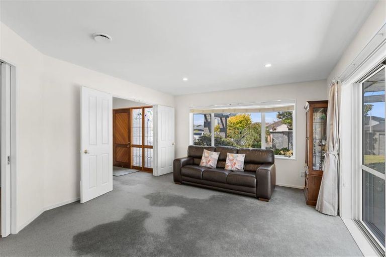 Photo of property in 17 Clarevale Street, Burwood, Christchurch, 8083