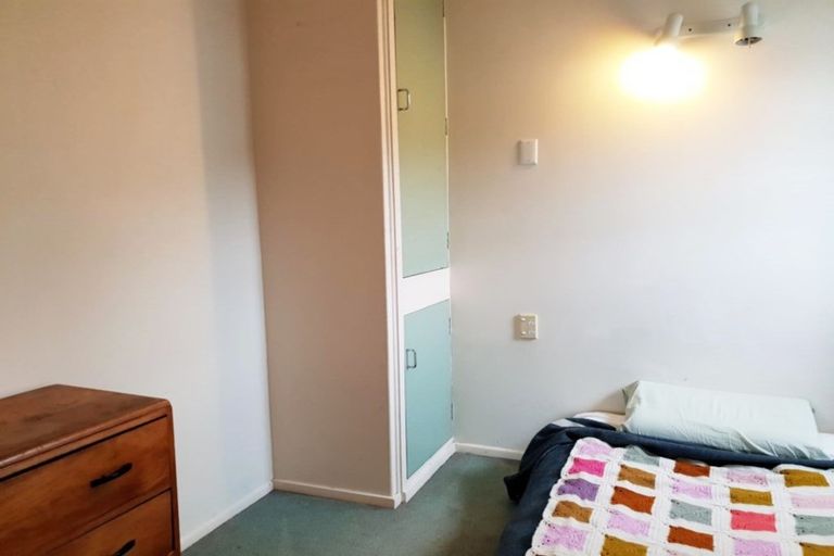 Photo of property in 6/52 Russell Terrace, Berhampore, Wellington, 6023