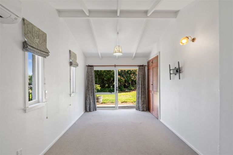 Photo of property in 193 Lawford Road, West Melton, Christchurch, 7676