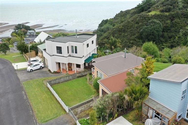 Photo of property in 15 Eames Crescent, Te Mata, Thames, 3575