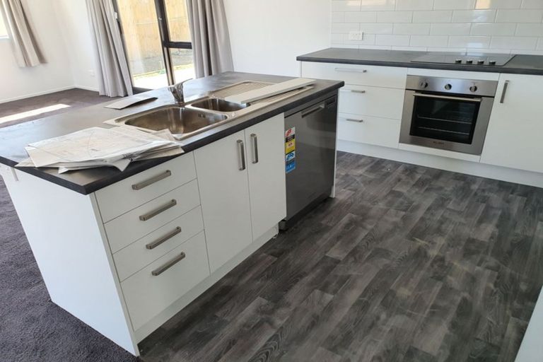 Photo of property in 27 Lucca Crescent, Rolleston, 7615