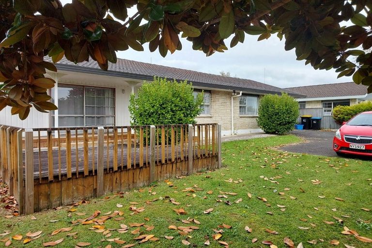 Photo of property in 76 Shakespeare Street, Leamington, Cambridge, 3432