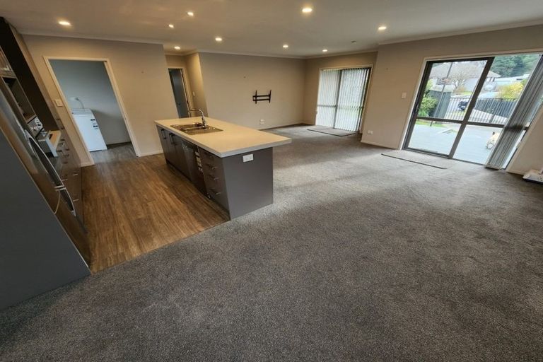 Photo of property in 12 Colac Street, Avondale, Christchurch, 8061