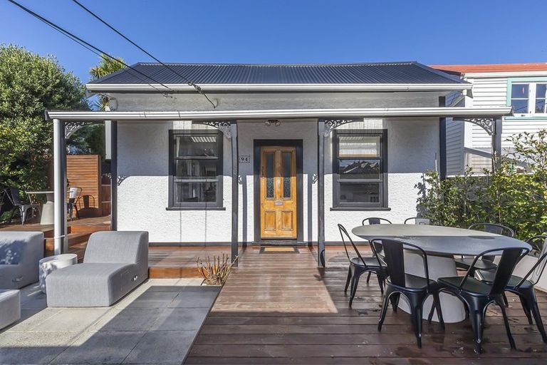 Photo of property in 94 Elizabeth Street, Mount Victoria, Wellington, 6011