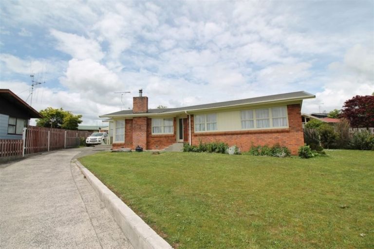 Photo of property in 14 Weka Place, Tokoroa, 3420