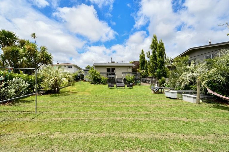 Photo of property in 27 Bethells Road, Waitakere, Auckland, 0816