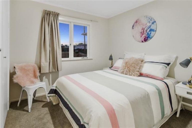 Photo of property in 128 Gloucester Road, Manurewa, Auckland, 2102