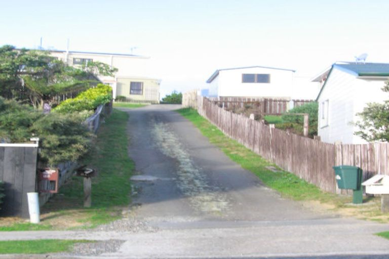 Photo of property in 6b Mossburn Grove, Kelson, Lower Hutt, 5010