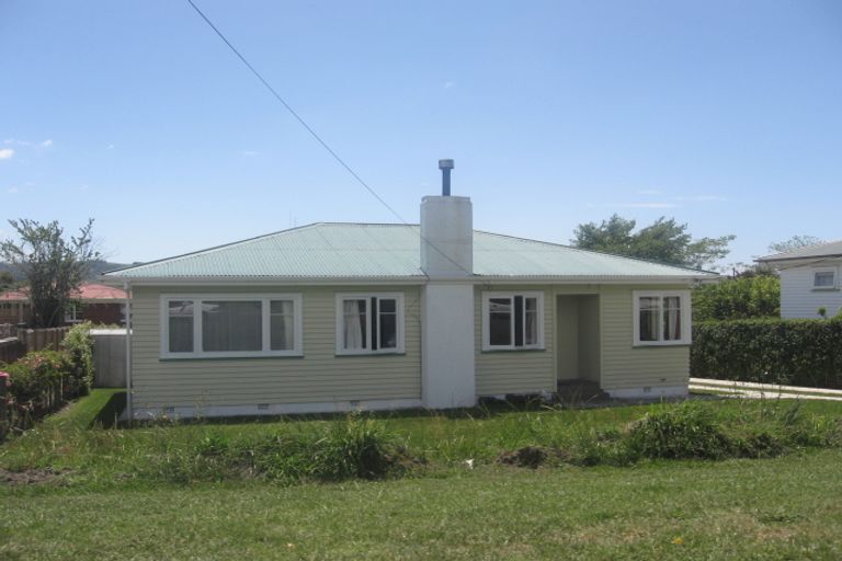 Photo of property in 13 Dunlop Road, Te Puke, 3119