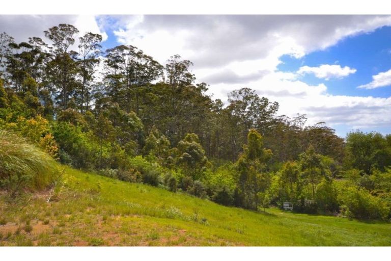 Photo of property in 35 Alderton Drive, Kerikeri, 0230