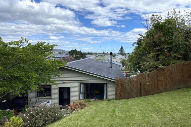 Photo of property in 13 Ashmore Avenue, Cobden, Greymouth, 7802