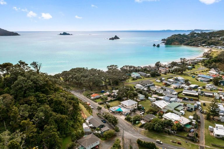 Photo of property in 143 Oakura Road, Oakura, Hikurangi, 0184
