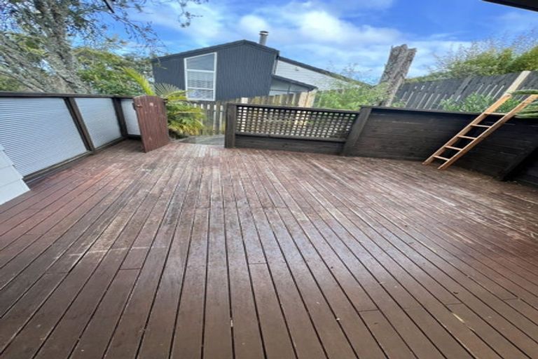 Photo of property in 27 Montclair Rise, Browns Bay, Auckland, 0630