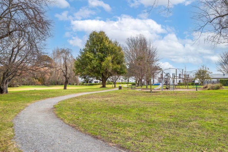 Photo of property in 30 Annex Road, Hillmorton, Christchurch, 8024