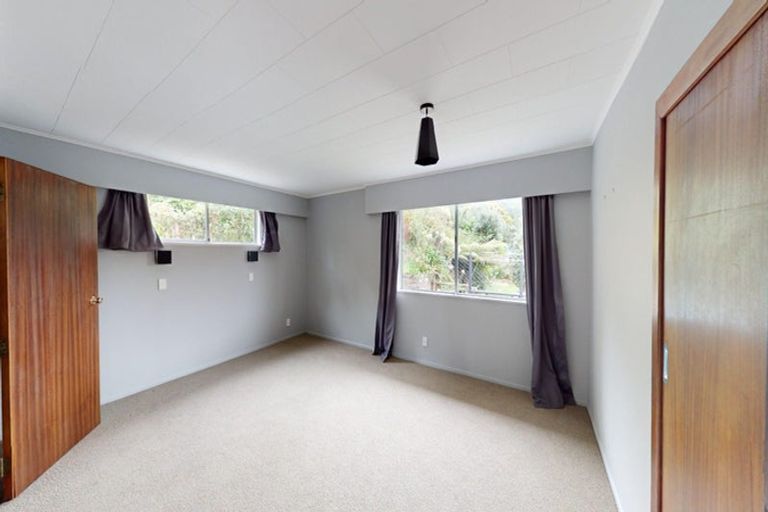 Photo of property in 20 Wilfred Street, Tawa, Wellington, 5028
