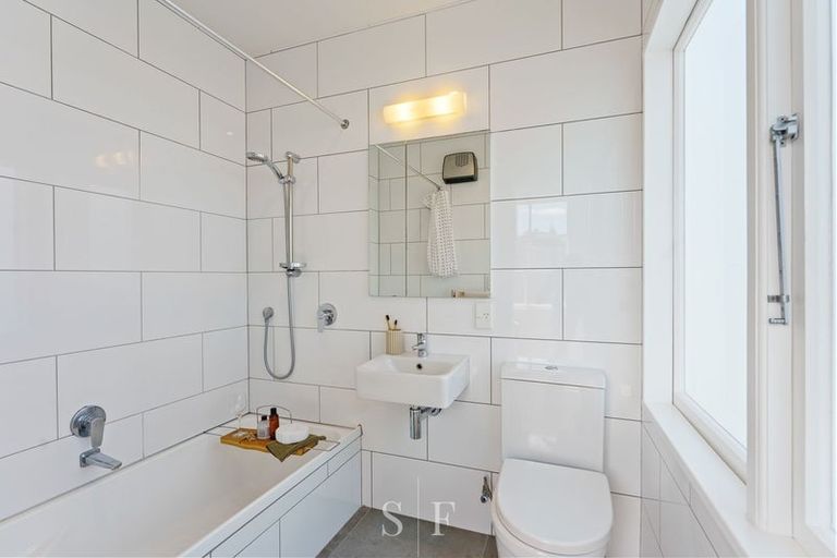 Photo of property in 15 Rauparaha Street, Waikanae Beach, Waikanae, 5036