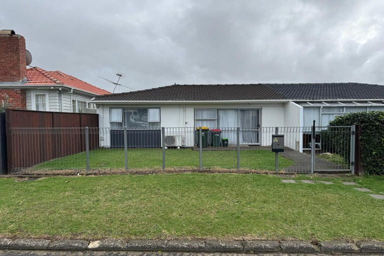 Photo of property in 2/101 Coronation Road, Papatoetoe, Auckland, 2025