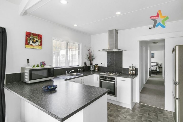 Photo of property in 16a Kairimu Street, Stokes Valley, Lower Hutt, 5019