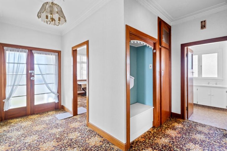 Photo of property in 64 Broughton Street, Gore, 9710