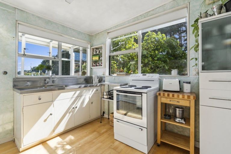 Photo of property in 15 Duppa Street, Berhampore, Wellington, 6023