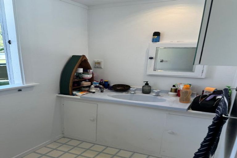 Photo of property in 161a Ocean Beach Road, Tairua, 3508