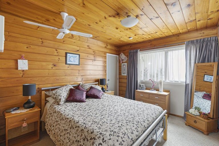 Photo of property in 184 Tukapa Street, Westown, New Plymouth, 4310