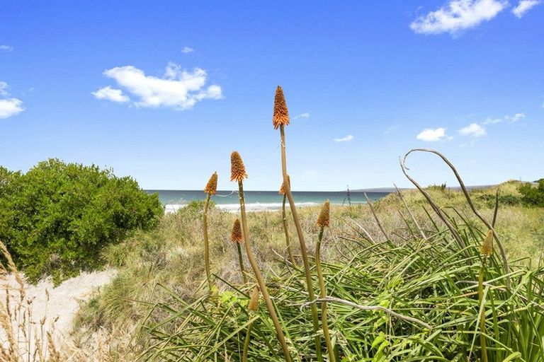 Photo of property in 1142 Brighton Road, Brighton, Dunedin, 9035