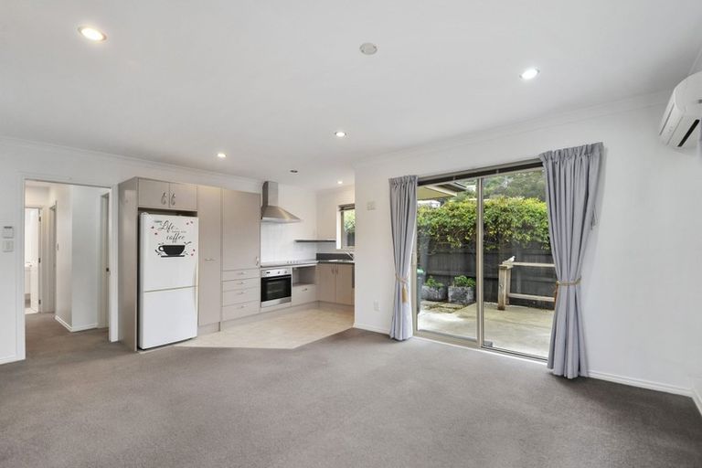 Photo of property in 8d Albert Terrace, Saint Martins, Christchurch, 8022