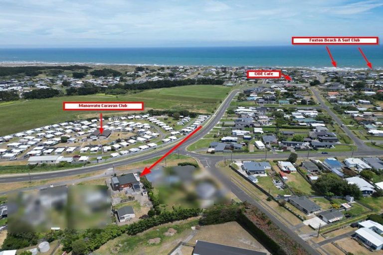 Photo of property in 35 Nash Parade, Foxton Beach, Foxton, 4815